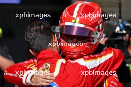 Race winner Charles Leclerc (MON) Ferrari celebrates with the team in parc ferme. 20.10.2024. Formula 1 World Championship, Rd 19, United States Grand Prix, Austin, Texas, USA, Race Day.