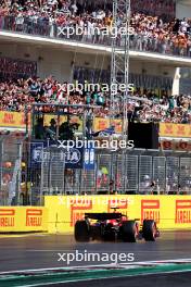 Race winner Charles Leclerc (MON) Ferrari SF-24 takes the chequered flag at the end of the race. 20.10.2024. Formula 1 World Championship, Rd 19, United States Grand Prix, Austin, Texas, USA, Race Day.