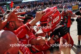 Race winner Charles Leclerc (MON) Ferrari celebrates with the team in parc ferme. 20.10.2024. Formula 1 World Championship, Rd 19, United States Grand Prix, Austin, Texas, USA, Race Day.