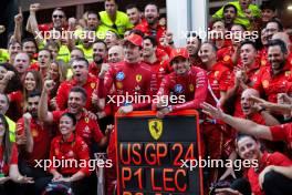 Charles Leclerc (MON) Ferrari and Carlos Sainz Jr (ESP) Ferrari celebrate a 1-2 finish with the team. 20.10.2024. Formula 1 World Championship, Rd 19, United States Grand Prix, Austin, Texas, USA, Race Day.