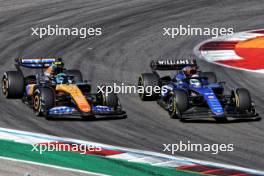 Pierre Gasly (FRA) Alpine F1 Team A524 and Alexander Albon (THA) Williams Racing FW46 battle for position. 20.10.2024. Formula 1 World Championship, Rd 19, United States Grand Prix, Austin, Texas, USA, Race Day.