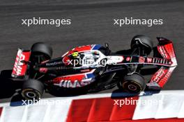 Nico Hulkenberg (GER) Haas VF-24. 20.10.2024. Formula 1 World Championship, Rd 19, United States Grand Prix, Austin, Texas, USA, Race Day.