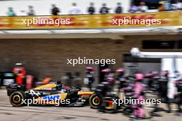 Esteban Ocon (FRA) Alpine F1 Team A524 makes a pit stop. 20.10.2024. Formula 1 World Championship, Rd 19, United States Grand Prix, Austin, Texas, USA, Race Day.