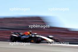 Max Verstappen (NLD) Red Bull Racing RB20. 20.10.2024. Formula 1 World Championship, Rd 19, United States Grand Prix, Austin, Texas, USA, Race Day.