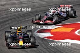 Sergio Perez (MEX) Red Bull Racing RB20. 20.10.2024. Formula 1 World Championship, Rd 19, United States Grand Prix, Austin, Texas, USA, Race Day.