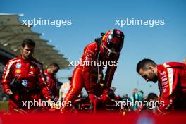 Carlos Sainz Jr (ESP) Ferrari SF-24 on the grid. 19.10.2024. Formula 1 World Championship, Rd 19, United States Grand Prix, Austin, Texas, USA, Sprint and Qualifying Day.