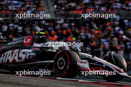 Nico Hulkenberg (GER) Haas VF-24. 19.10.2024. Formula 1 World Championship, Rd 19, United States Grand Prix, Austin, Texas, USA, Sprint and Qualifying Day.