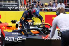 Race winner Max Verstappen (NLD) Red Bull Racing RB20 in Sprint parc ferme. 19.10.2024. Formula 1 World Championship, Rd 19, United States Grand Prix, Austin, Texas, USA, Sprint and Qualifying Day.