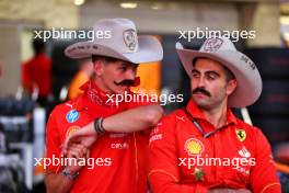 Oliver Bearman (GBR) Ferrari Reserve Driver (Left). 19.10.2024. Formula 1 World Championship, Rd 19, United States Grand Prix, Austin, Texas, USA, Sprint and Qualifying Day.