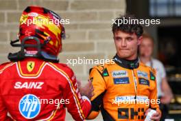 Pole sitter Lando Norris (GBR) McLaren in qualifying parc ferme with third placed Carlos Sainz Jr (ESP) Ferrari. 19.10.2024. Formula 1 World Championship, Rd 19, United States Grand Prix, Austin, Texas, USA, Sprint and Qualifying Day.