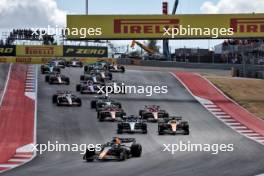 Max Verstappen (NLD) Red Bull Racing RB20 leads at the start of Sprint. 19.10.2024. Formula 1 World Championship, Rd 19, United States Grand Prix, Austin, Texas, USA, Sprint and Qualifying Day.