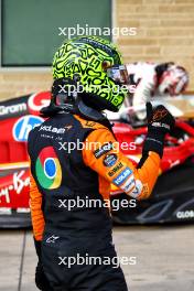 Lando Norris (GBR) McLaren celebrates his pole position in qualifying parc ferme. 19.10.2024. Formula 1 World Championship, Rd 19, United States Grand Prix, Austin, Texas, USA, Sprint and Qualifying Day.