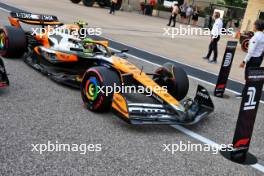 Pole sitter Lando Norris (GBR) McLaren MCL38 in qualifying parc ferme. 19.10.2024. Formula 1 World Championship, Rd 19, United States Grand Prix, Austin, Texas, USA, Sprint and Qualifying Day.