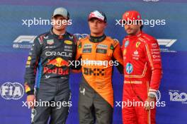 Qualifying top three in parc ferme (L to R): Max Verstappen (NLD) Red Bull Racing, second; Lando Norris (GBR) McLaren, pole position; Carlos Sainz Jr (ESP) Ferrari, third. 19.10.2024. Formula 1 World Championship, Rd 19, United States Grand Prix, Austin, Texas, USA, Sprint and Qualifying Day.