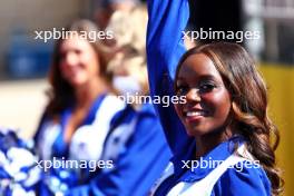 Circuit atmosphere - Dallas Cowboys Cheerleaders at the drivers' parade.  20.10.2024. Formula 1 World Championship, Rd 19, United States Grand Prix, Austin, Texas, USA, Race Day.