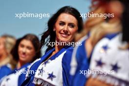 Circuit atmosphere - Dallas Cowboys Cheerleaders at the drivers' parade.  20.10.2024. Formula 1 World Championship, Rd 19, United States Grand Prix, Austin, Texas, USA, Race Day.