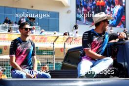 (L to R): Esteban Ocon (FRA) Alpine F1 Team and Pierre Gasly (FRA) Alpine F1 Team on the drivers' parade. 20.10.2024. Formula 1 World Championship, Rd 19, United States Grand Prix, Austin, Texas, USA, Race Day.