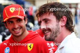 Paul Mescal (IRE) Actor with Carlos Sainz Jr (ESP) Ferrari. 17.10.2024. Formula 1 World Championship, Rd 19, United States Grand Prix, Austin, Texas, USA, Preparation Day.