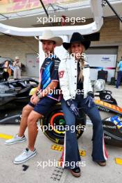 (L to R): Pierre Gasly (FRA) Alpine F1 Team with Lainey Wilson (USA) Singer. 17.10.2024. Formula 1 World Championship, Rd 19, United States Grand Prix, Austin, Texas, USA, Preparation Day.