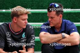 Mick Schumacher (GER) Mercedes AMG F1 Reserve Driver (Left). 17.10.2024. Formula 1 World Championship, Rd 19, United States Grand Prix, Austin, Texas, USA, Preparation Day.