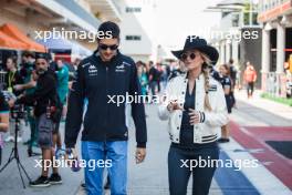 (L to R): Esteban Ocon (FRA) Alpine F1 Team with Lainey Wilson (USA) Singer. 17.10.2024. Formula 1 World Championship, Rd 19, United States Grand Prix, Austin, Texas, USA, Preparation Day.