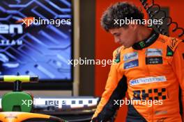 Lando Norris (GBR) McLaren MCL38. 17.10.2024. Formula 1 World Championship, Rd 19, United States Grand Prix, Austin, Texas, USA, Preparation Day.