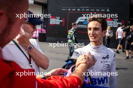 Gabriele Mini (ITA) Prema Racing celebrates his third position in parc ferme. 14.09.2024. FIA Formula 2 Championship, Rd 12, Sprint Race, Baku, Azerbaijan, Saturday.