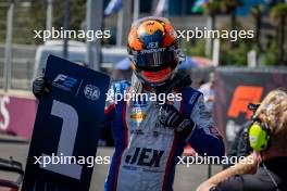 Race winner Richard Verschoor (NED) Trident celebrates on the podium. 15.09.2024. FIA Formula 2 Championship, Rd 12, Feature Race, Baku, Azerbaijan, Sunday.