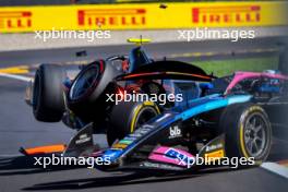 Rafael Villagomez (MEX) Van Amersfoort Racing and Victor Martins (FRA) ART Grand Prix crash. 28.07.2024. Formula 2 Championship, Rd 10, Feature Race, Spa-Francorchamps, Belgium, Sunday.