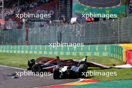 Oliver Bearman (GBR) Prema Racing and Josep Maria Marti (ESP) Campos Racing crash at the start of the race. 28.07.2024. Formula 2 Championship, Rd 10, Feature Race, Spa-Francorchamps, Belgium, Sunday.