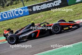 Rafael Villagomez (MEX) Van Amersfoort Racing. 30.08.2024. Formula 2 Championship, Rd 11, Monza, Italy, Friday.