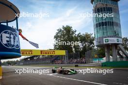 Third placed Joshua Durksen (PAR) AIX Racing takes the chequered flag at the end of the race. 31.08.2024. Formula 2 Championship, Rd 11, Sprint Race, Monza, Italy, Saturday.