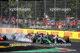 Zane Maloney (BRB) Rodin Motorsport leads at the start of the race as Paul Aron (EST) Hitech Pule-Eight is hit by Josep Maria Marti (ESP) Campos Racing. 01.09.2024. Formula 2 Championship, Rd 11, Feature Race, Monza, Italy, Sunday.