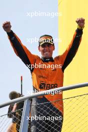 Race winner Gabriel Bortoleto (BRA) Invicta Racing celebrates in parc ferme. 01.09.2024. Formula 2 Championship, Rd 11, Feature Race, Monza, Italy, Sunday.