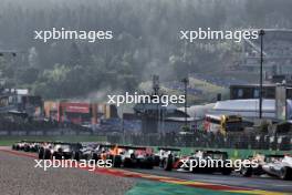 Tommy Smith (AUS) Van Amersfoort Racing at the start of the race. 28.07.2024. Formula 3 Championship, Rd 9, Feature Race, Spa-Francorchamps, Belgium, Sunday.