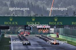 Callum Voisin (GBR) Rodin Motorsport leads at the start of the race. 28.07.2024. Formula 3 Championship, Rd 9, Feature Race, Spa-Francorchamps, Belgium, Sunday.