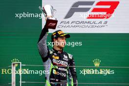 Tasanapol Inthraphuvasak (THA) AIX Racing celebrates his second position on the podium. 20.07.2024. FIA Formula 3 Championship, Rd 8, Sprint Race, Budapest, Hungary, Saturday.