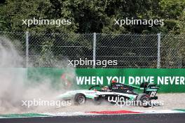 Matias Zagazeta (PER) Jenzer Motorsport spins. 30.08.2024. Formula 3 Championship, Rd 10, Monza, Italy, Friday.