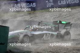 Charlie Wurz (AUT) Jenzer Motorsport crashes. 31.08.2024. Formula 3 Championship, Rd 10, Sprint Race, Monza, Italy, Saturday.