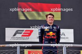 Race winner Tim Tramnitz (GER) MP Motorsport celebrates on the podium. 31.08.2024. Formula 3 Championship, Rd 10, Sprint Race, Monza, Italy, Saturday.