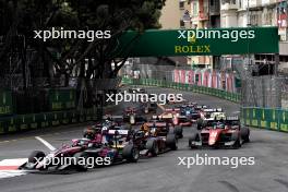 Nikola Tsolov (BGR) ART Grand Prix leads at the start of the race. 25.05.2024. FIA Formula 3 Championship, Rd 4, Sprint Race Monte Carlo, Monaco, Saturday.