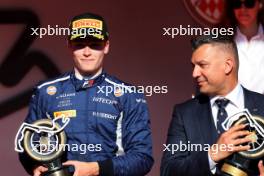 Luke Browning (GBR) Hitech Pulse-Eight celebrates his third position on the podium. 26.05.2024. FIA Formula 3 Championship, Rd 4, Feature Race, Monte Carlo, Monaco, Sunday.