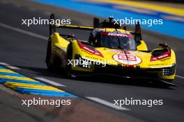 Robert Kubica (POL) / Robert Shwartzman (ISR) / Yifei Ye (CHN) #83 AF Corse Ferrari 499P. 12.06.2024. FIA World Endurance Championship, Round 4, Le Mans 24 Hours, Practice and Qualifying, Le Mans, France, Wednesday.