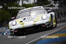 Aliaksandr Malykhin (KNA) / Joel Sturm (GER) / Klaus Bachler (AUT) #92 Manthey PureRxcing Porsche 911 GT3 R LMGT3. 13.06.2024. FIA World Endurance Championship, Round 4, Le Mans 24 Hours, Practice and Qualifying, Le Mans, France, Thursday.