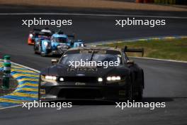 Giorgio Roda (ITA) / Mikkel Pedersen (DEN) / Dennis Olsen (NOR) #88 Proton Competition Ford Mustang LMGT3. 16.06.2024. FIA World Endurance Championship, Round 4, Le Mans 24 Hours, Race, Le Mans, France, Sunday.