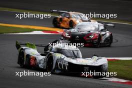 Paul di Resta (GBR) / Loic Duval (FRA) / Stoffel Vandoorne (BEL) #94 Peugeot TotalEnergies Peugeot 9X8. 13.09.2024. FIA World Endurance Championship, Round 7, Six Hours of Fuji, Fuji, Japan, Friday.