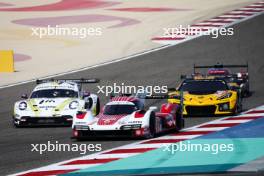 Kevin Estre (FRA) / Andre Lotterer (GER) / Laurens Vanthoor (BEL) #06 Porsche Penske Motorsport, Porsche 963. 01.11.2024. FIA World Endurance Championship, Round 8, Eight Hours of Bahrain, Sakhir, Bahrain, Friday.