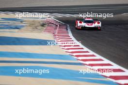 Kevin Estre (FRA) / Andre Lotterer (GER) / Laurens Vanthoor (BEL) #06 Porsche Penske Motorsport, Porsche 963. 31.10.2024. FIA World Endurance Championship, Round 8, Eight Hours of Bahrain, Sakhir, Bahrain, Thursday.