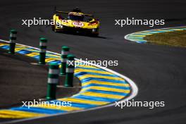 Robert Kubica (POL) / Robert Shwartzman (ISR) / Yifei Ye (CHN) #83 AF Corse Ferrari 499P. 07-09.06.2024. FIA World Endurance Championship, Le Mans Test, Le Mans, France.